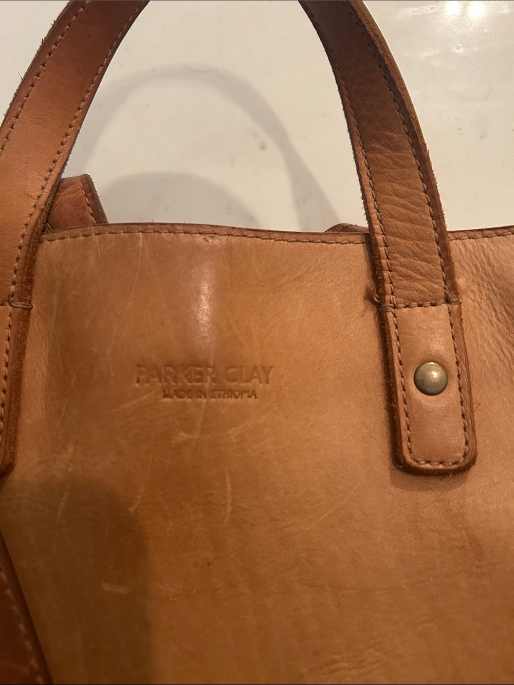Parker Tan Leather purse - Picture 2 of 8